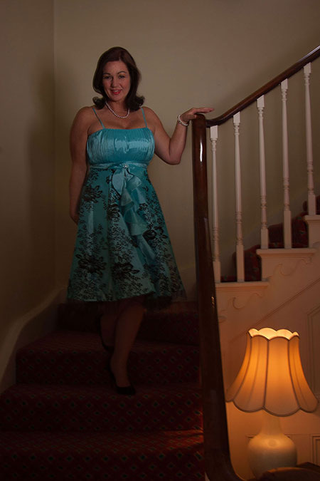 Contribution: Hairstylist & Make Up Artist